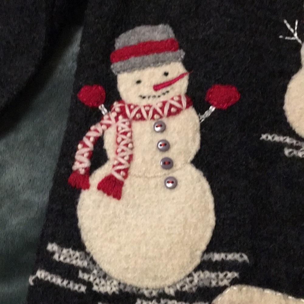 Talbot's Winter/Christmas Sweater - Picture 3 of 7